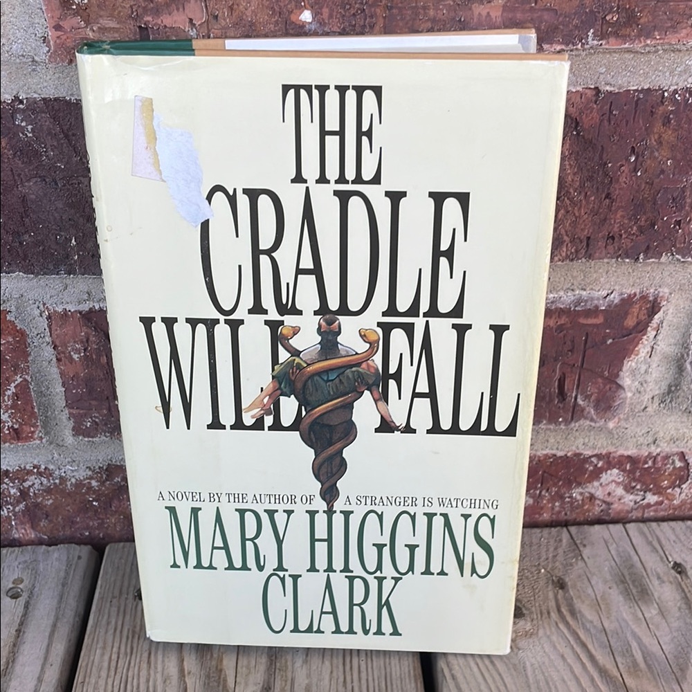 The Cradle Will Fall Mary Higgins Clark Hardcover Chapter Book